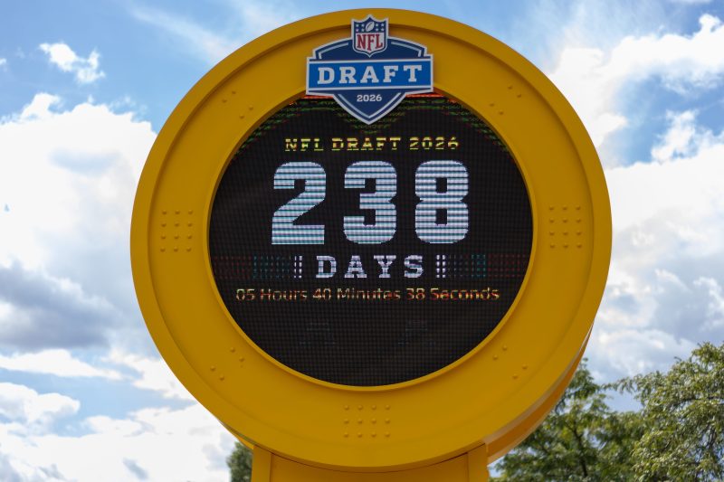 2026 NFL Draft order in Week 16 and top prospects