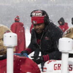 49ers linebackers coach KJ Wright has his sights set on becoming a defensive coordinator